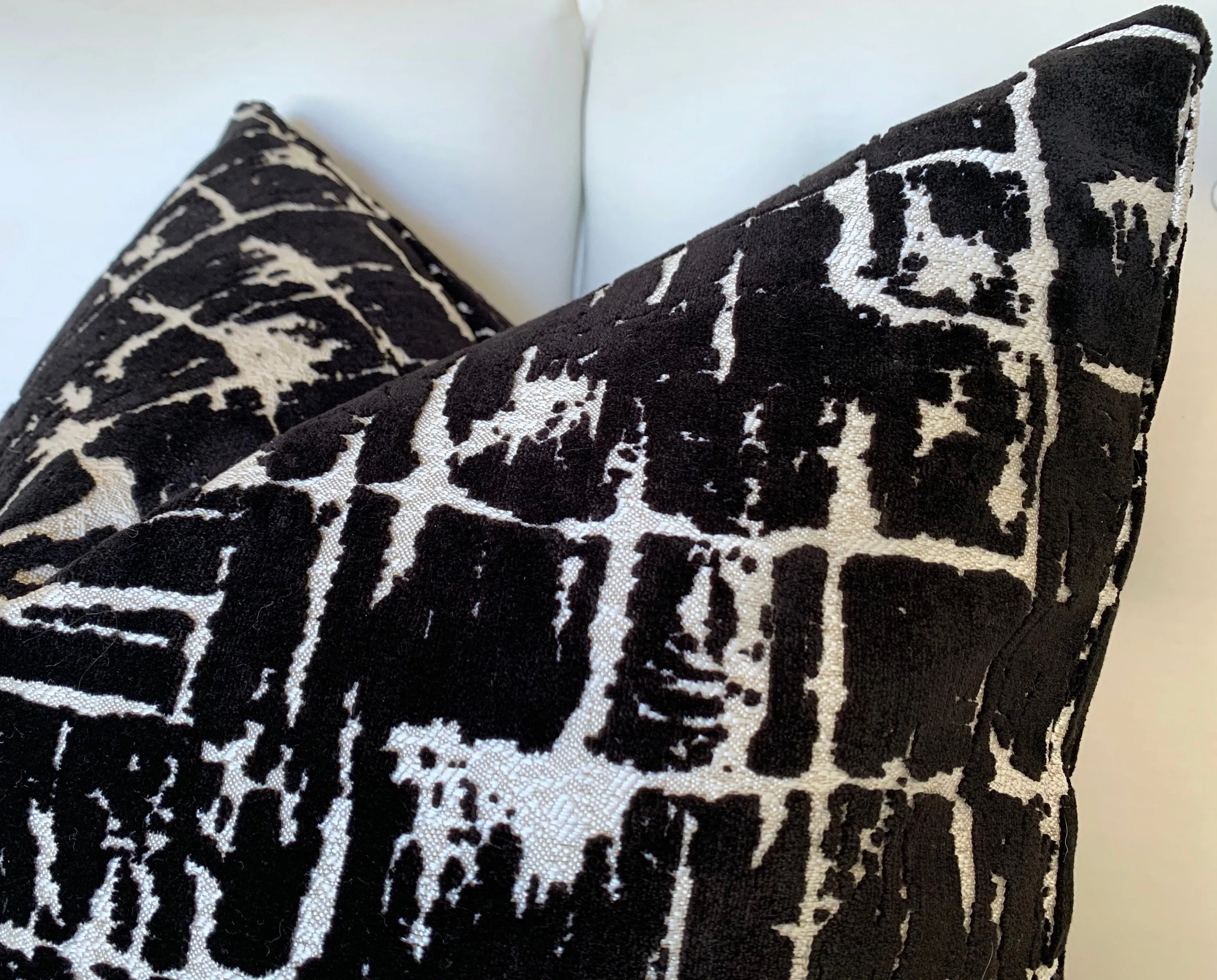 Black Velvet Cushion Cover / Abstract Velvet Pillow / Luxury Silver Pillow Cover / Hollywood Regency Pillow Cover