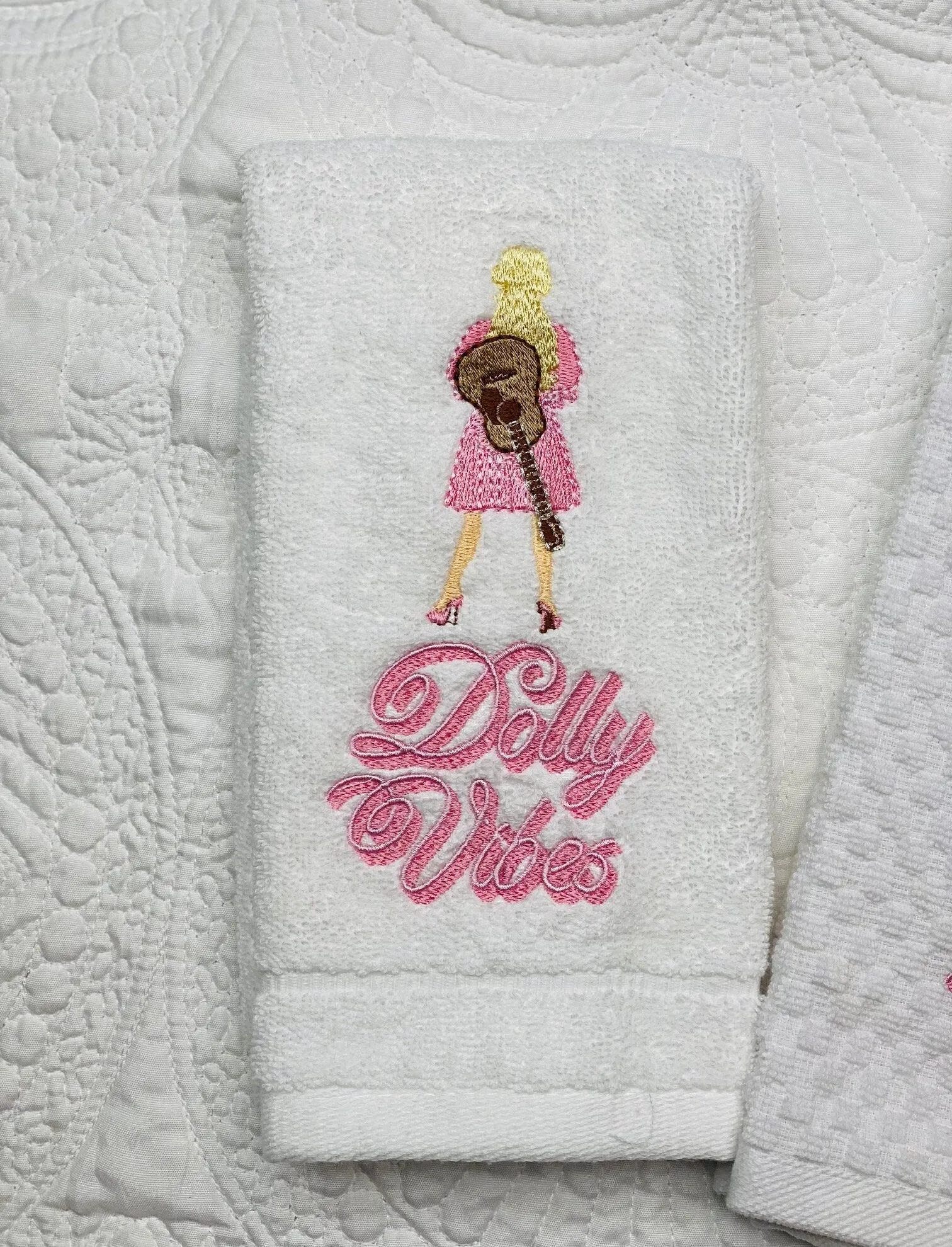 Dolly Vibes Towel