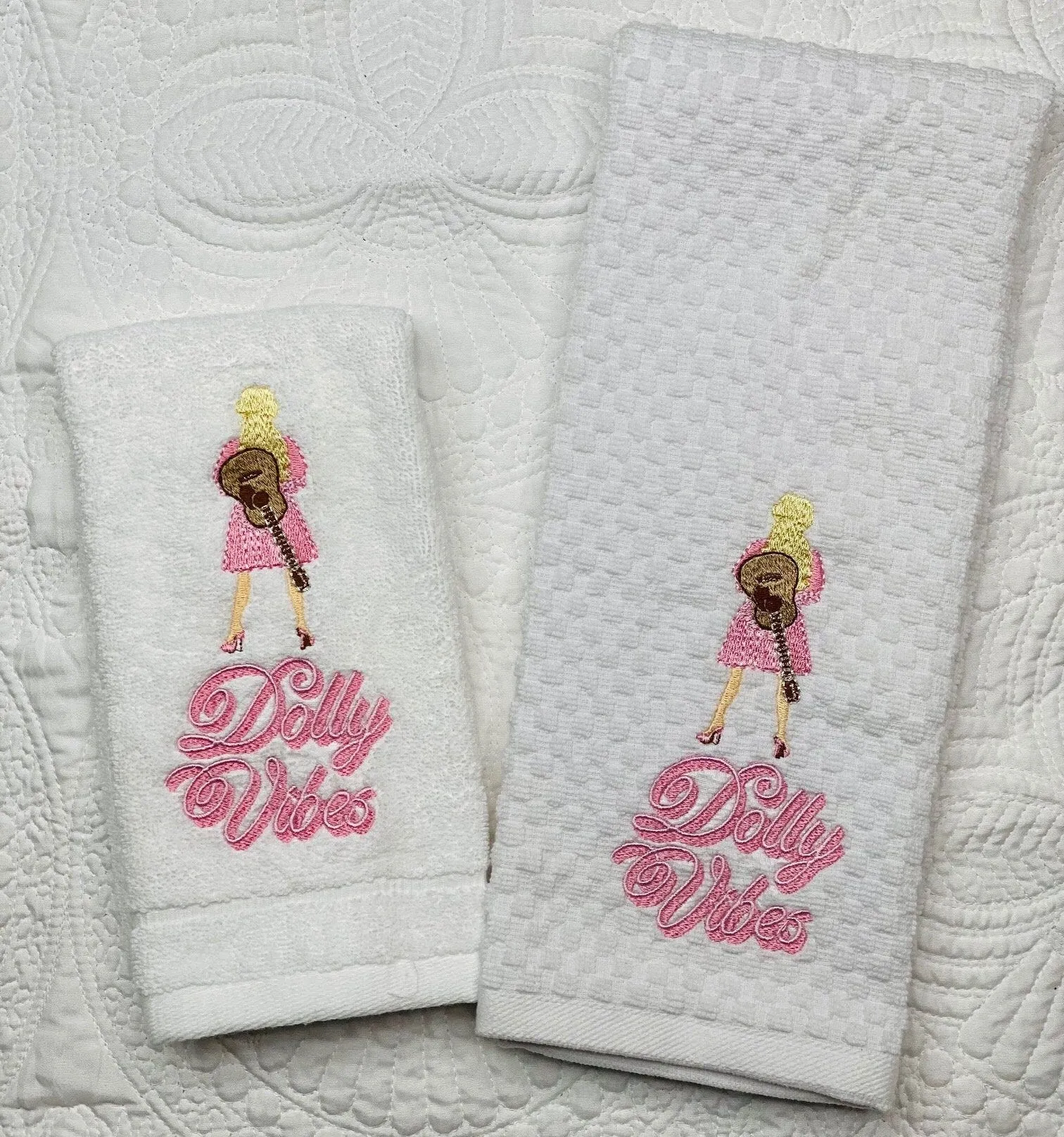 Dolly Vibes Towel