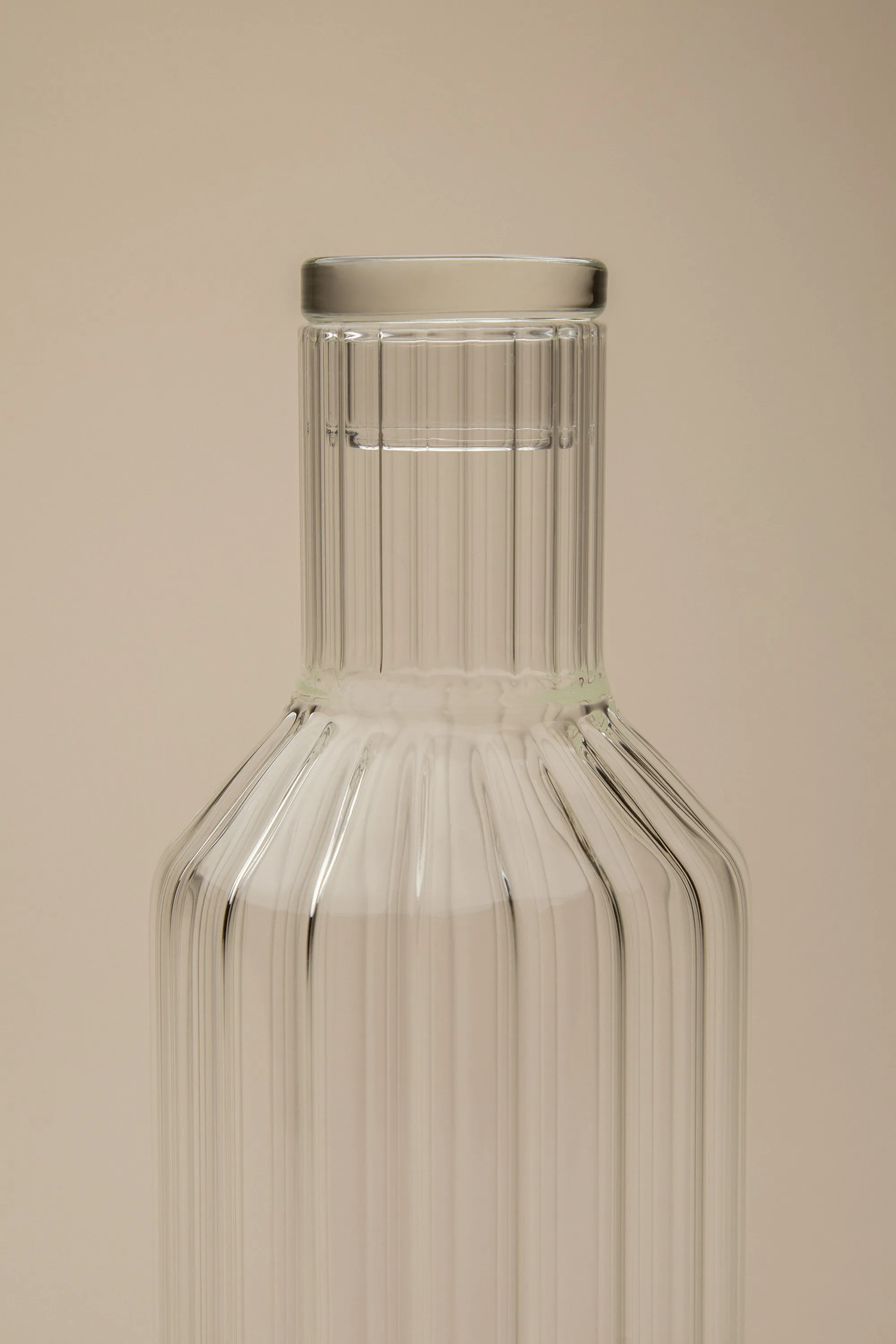 FLUTED CARAFE