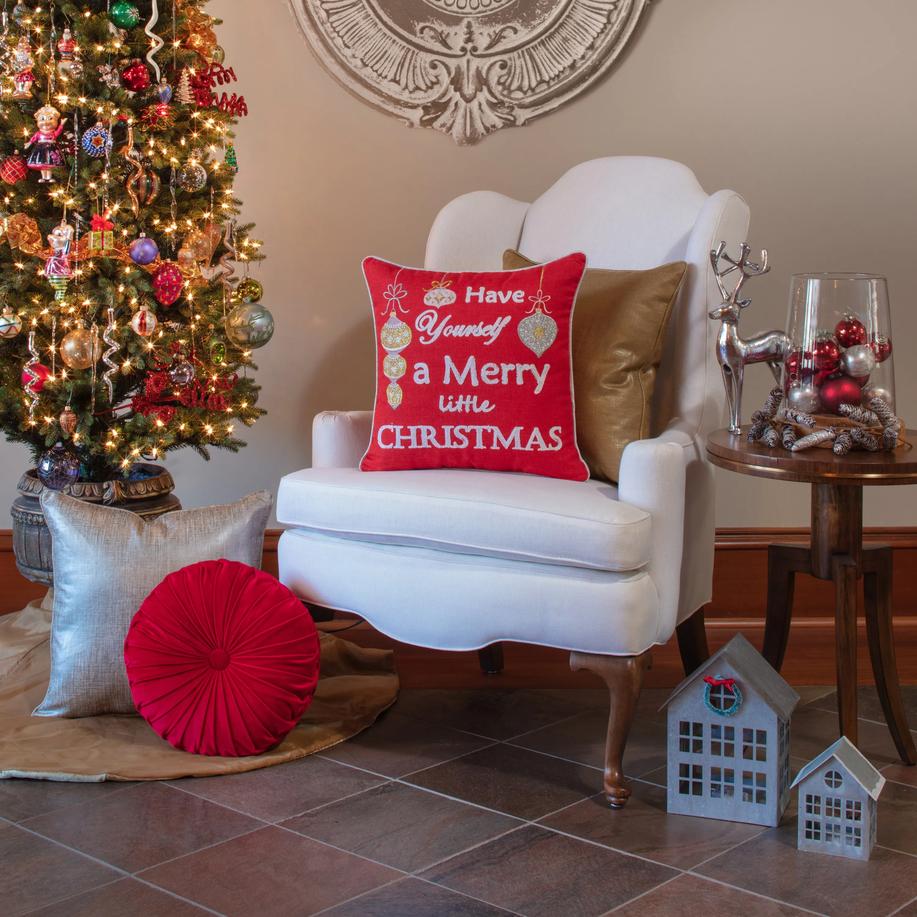 Indoor Merry Little Christmas Red 18-inch Throw Pillow Cover