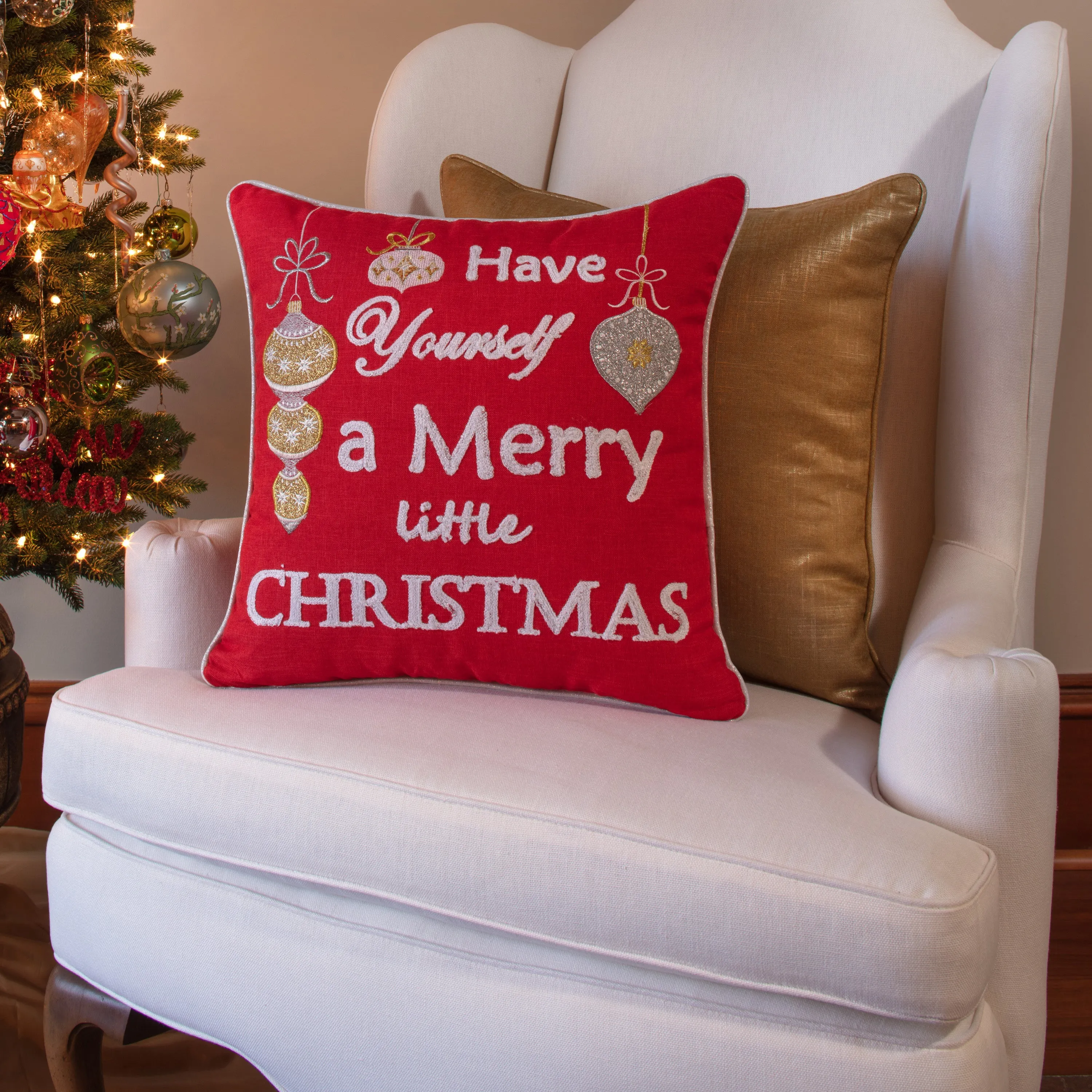 Indoor Merry Little Christmas Red 18-inch Throw Pillow Cover