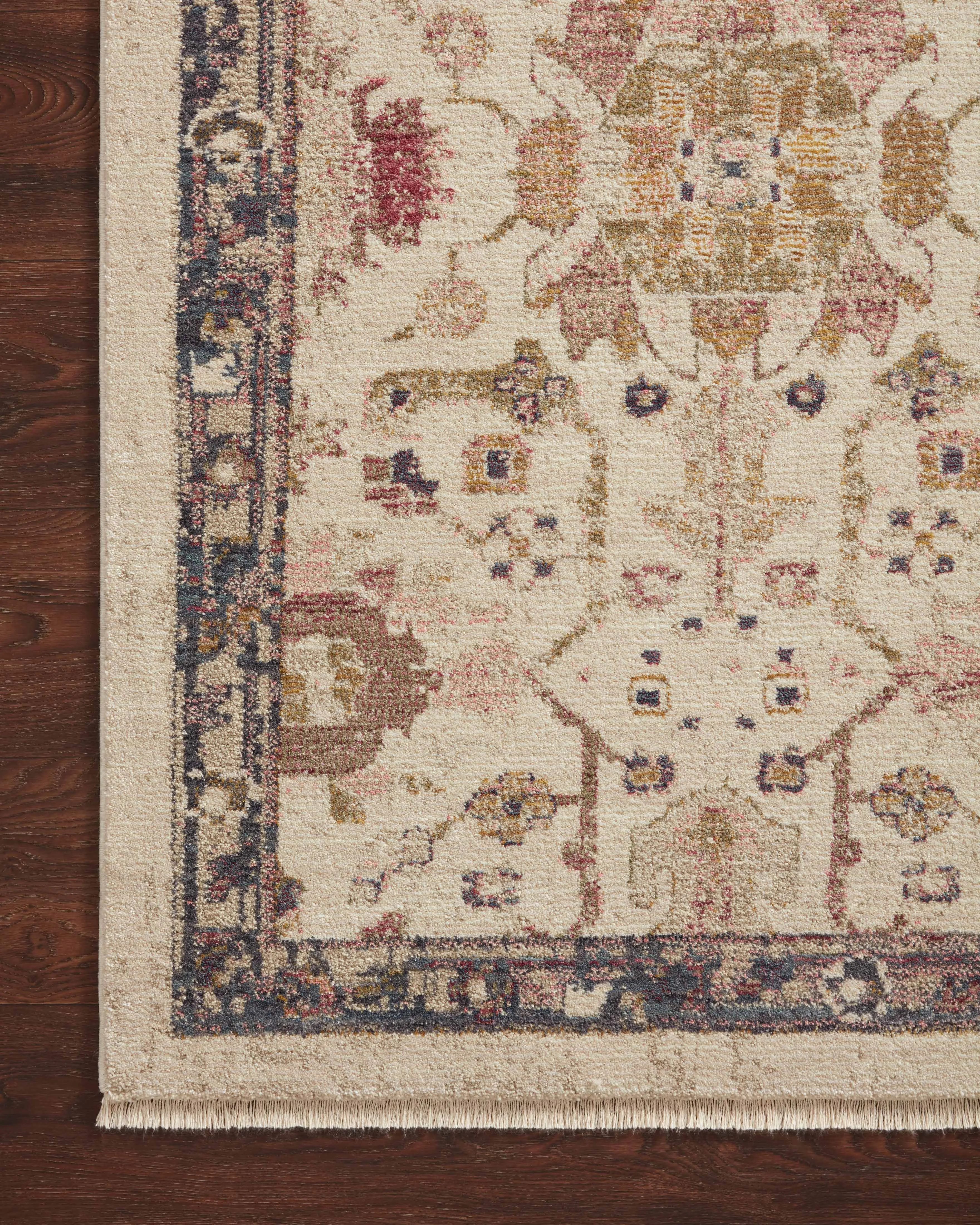 Loloi Giada Ivory / Multi Rug