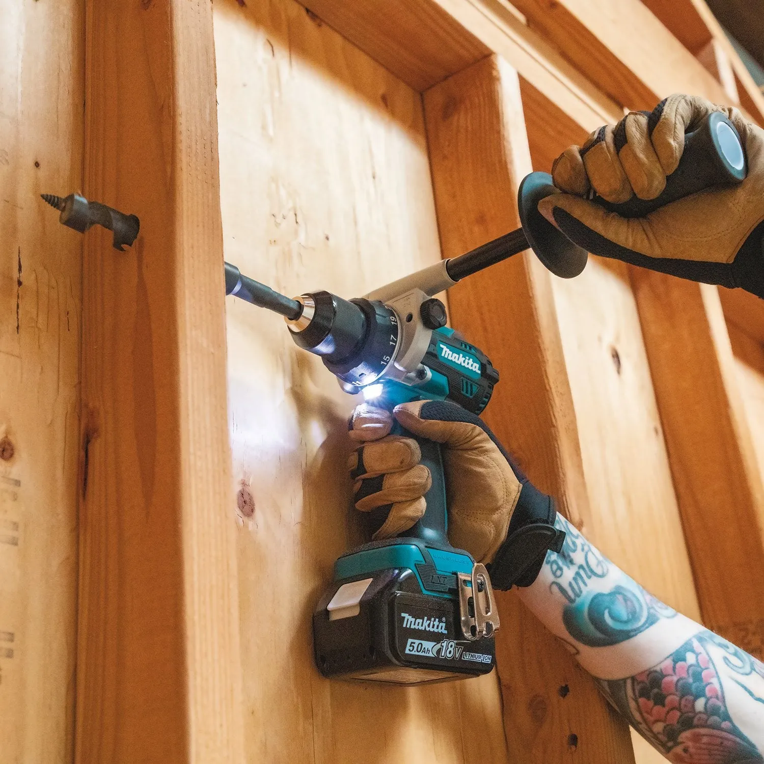 Makita (XT452T) LXT® Brushless 4 Pc. Combo Kit (5.0Ah)