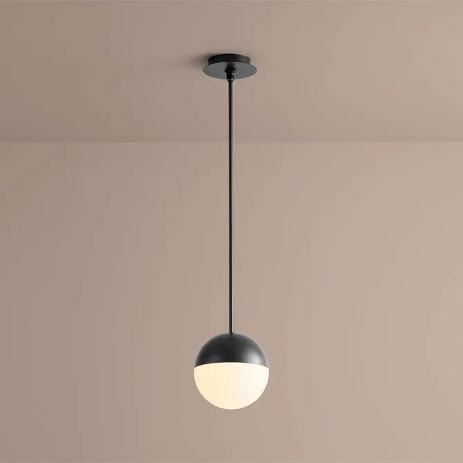 Mondo 8" Pendant - Black