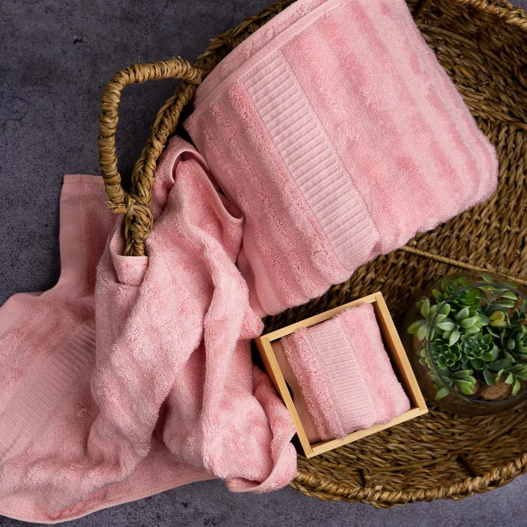 Mush Bamboo Luxurious 3 PieceTowels Set | Ultra Soft, Absorbent and Antimicrobial (Bath Towel, Hand Towel and Face Towel) Perfect as a Valentine Gift for Girlfriend/Wife (Gift Box : Pink)