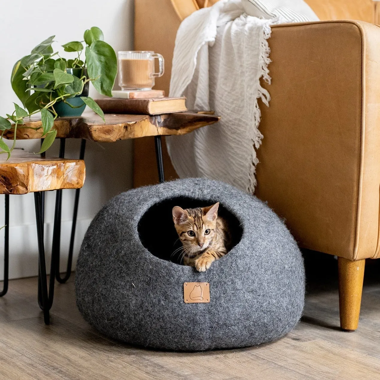 Premium Felted Wool Cat Cave Bed - Stone Gray