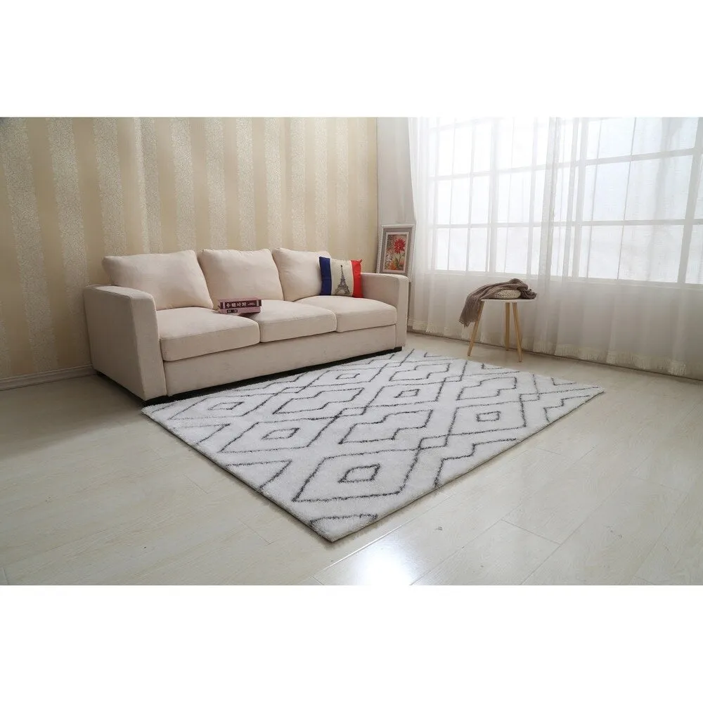 "Aria Collection" Soft Pile Shag Area Rug (5-ft x 7-ft)