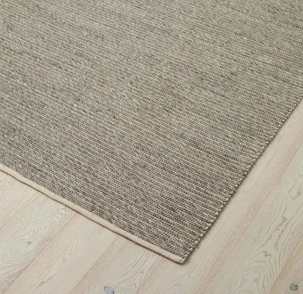 Weave Andes Floor Rug - Feather - 2m x 3m