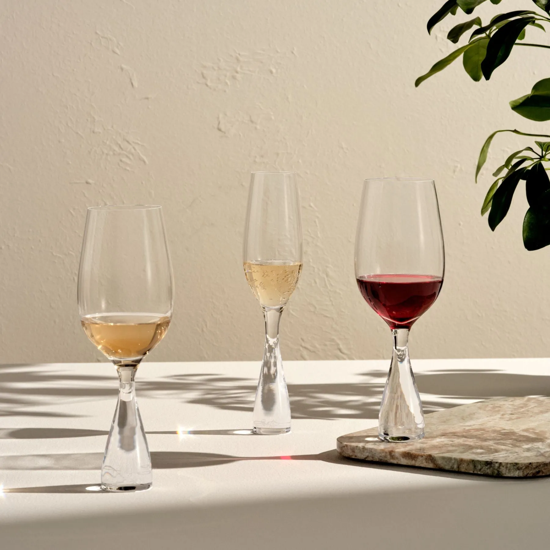 Wine Party Set of 2 White Wine Glasses