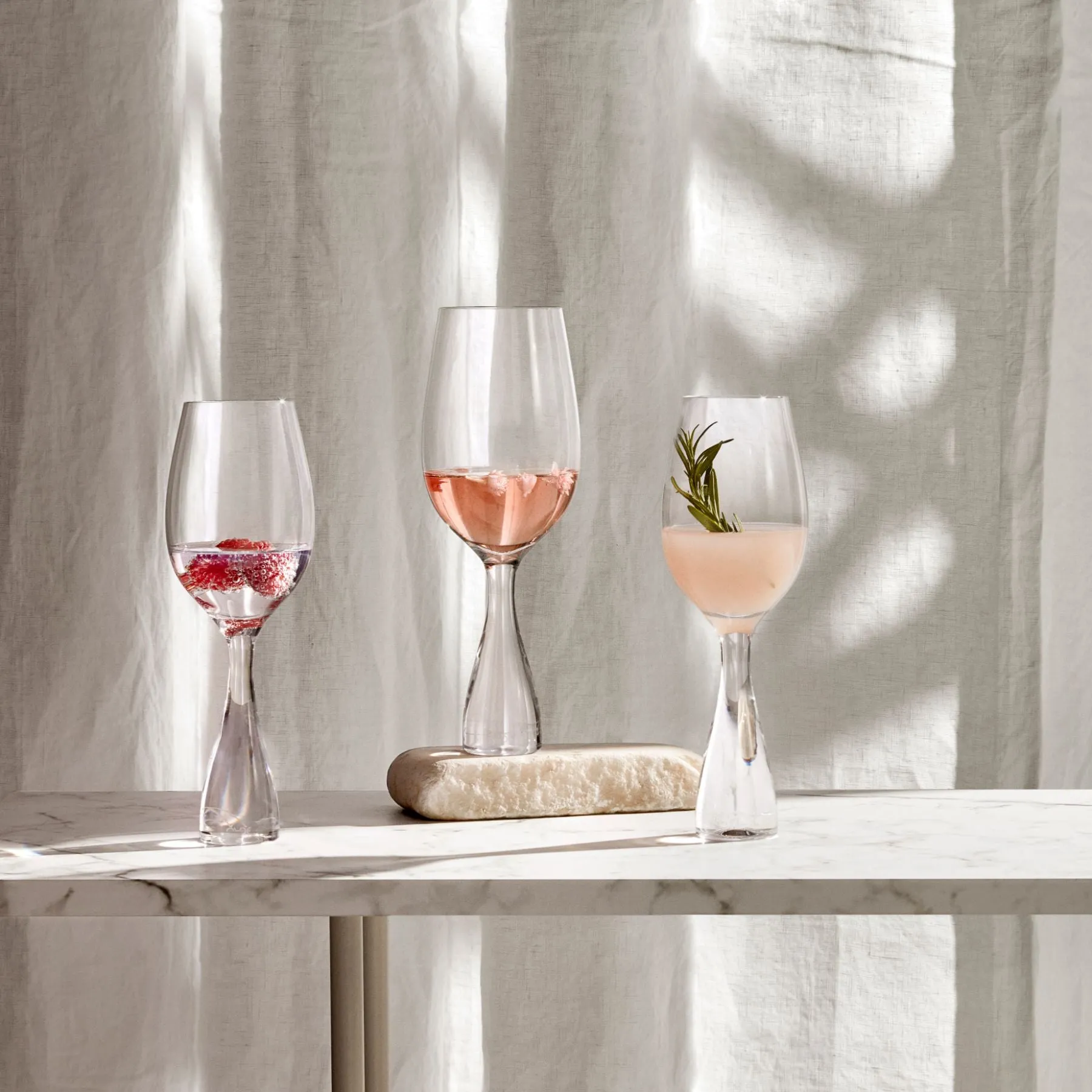 Wine Party Set of 2 White Wine Glasses