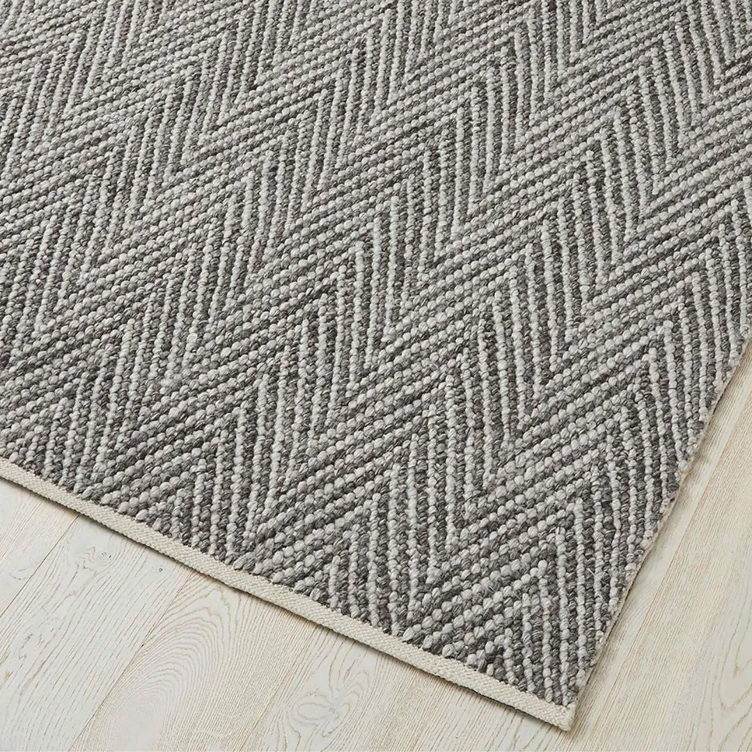 Zambesi Feather Rug - 3x4m