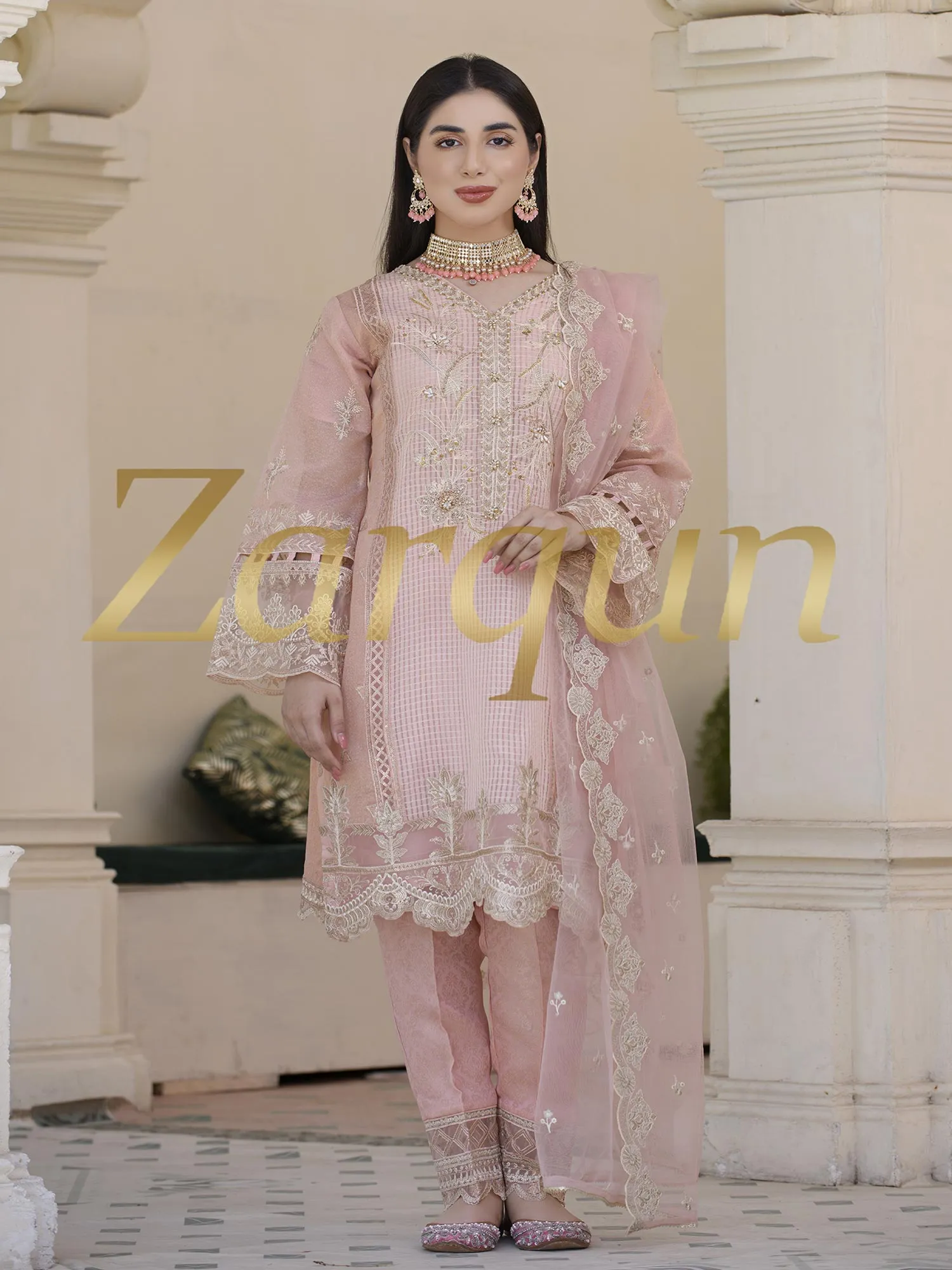 Zarqun Pink Fancy Embroidered Net Suit